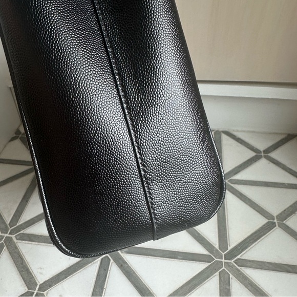 Yves Saint Laurent Black Quilted Leather Bag with Gold Chain - Picture 12 of 14